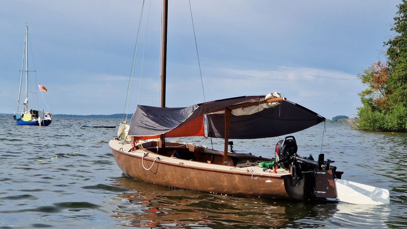 Jollencamping und Segeln auf der Müritz